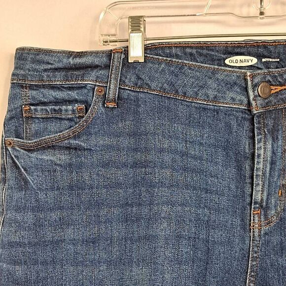 Ladies Plus size jeans NWT - Picture 4 of 9